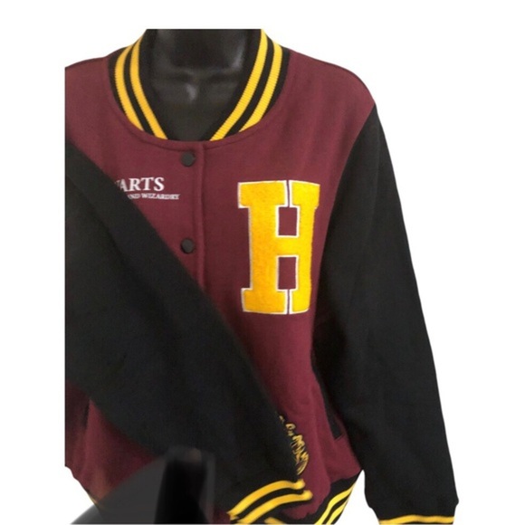 Harry Potter Hogwarts school of witchcraft and wizardry football jacket size XL - Picture 11 of 15